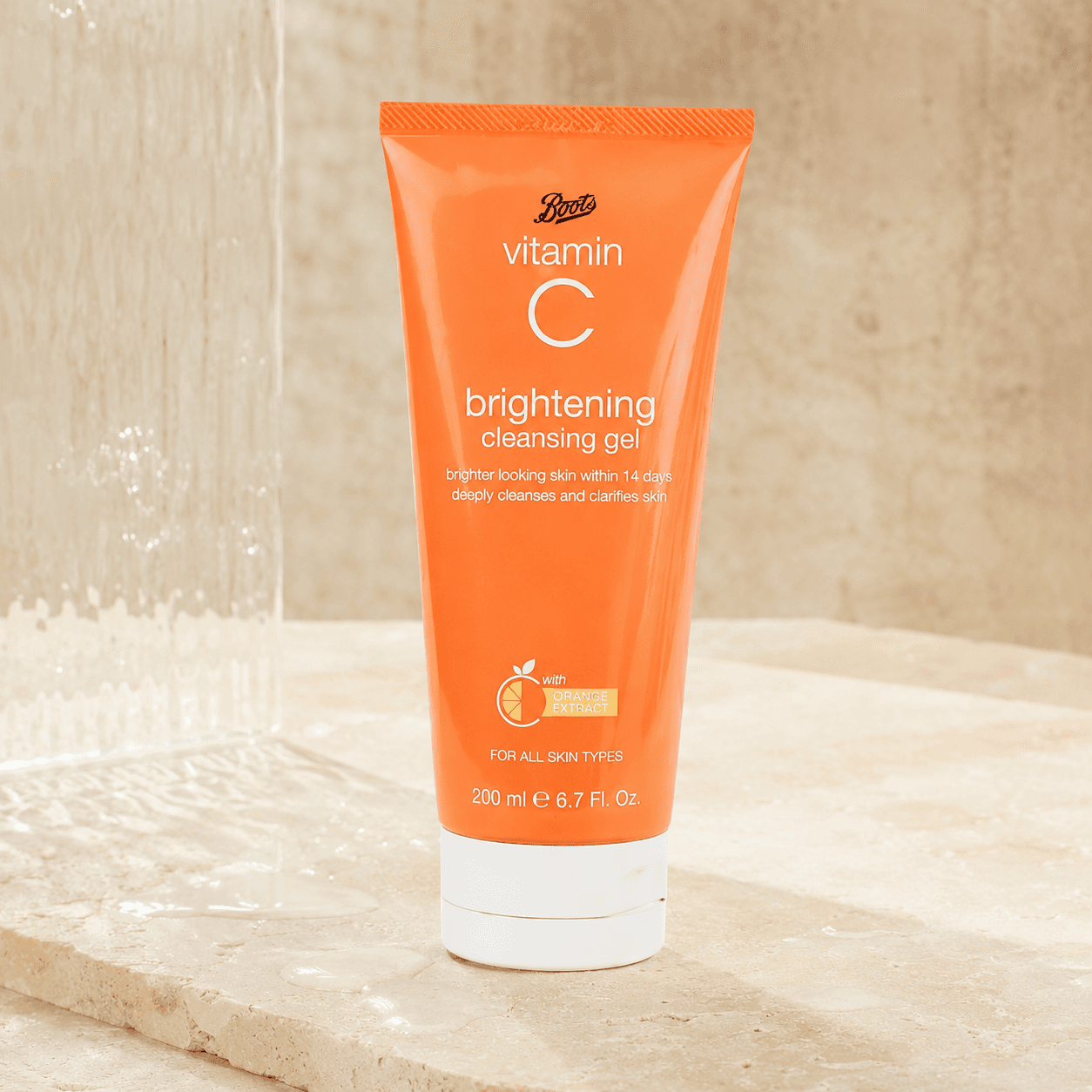 Brightening Cleansing Gel (200ml) alternate view